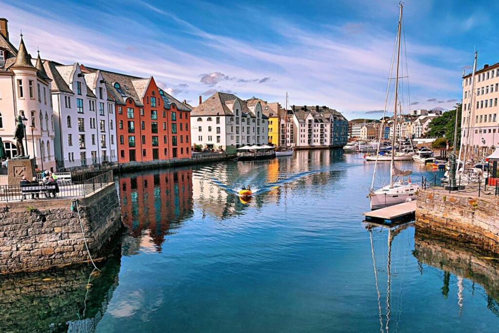 Sunny Apartment In Alesund City 외부 사진